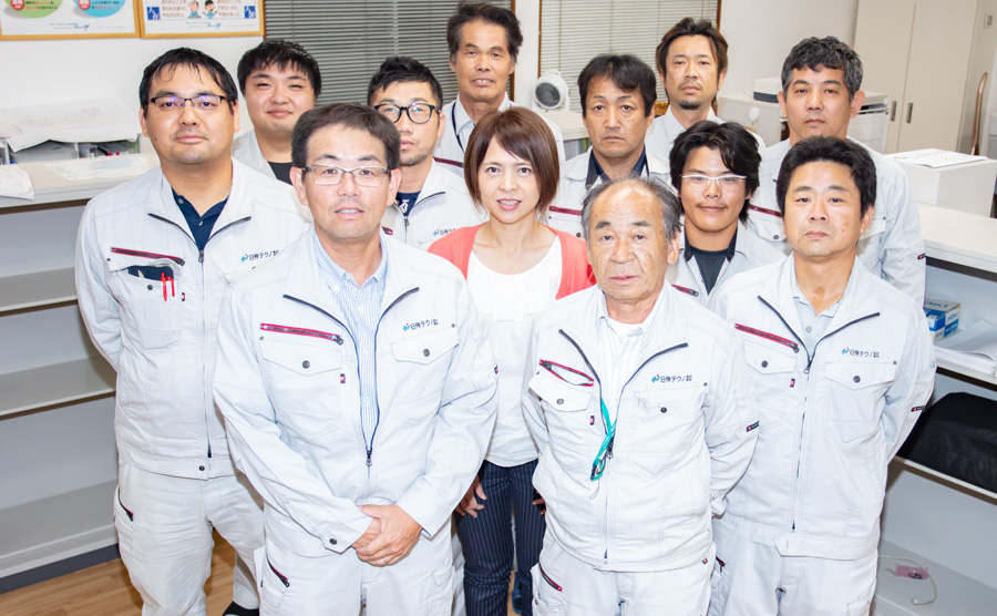 日伸テクノ集合写真